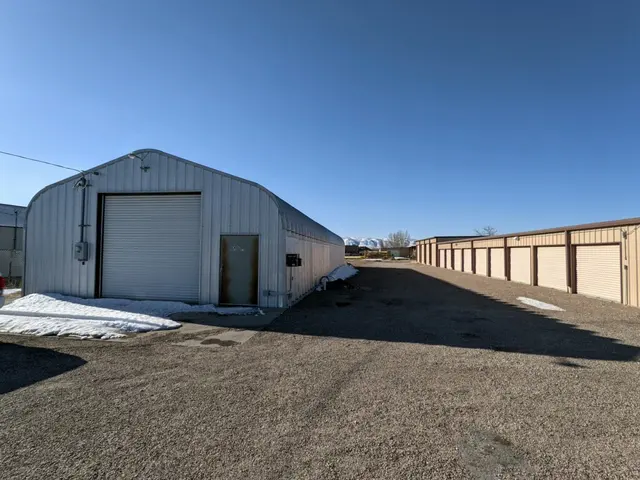 Gold Creek Safe Storage — photo from the business 11