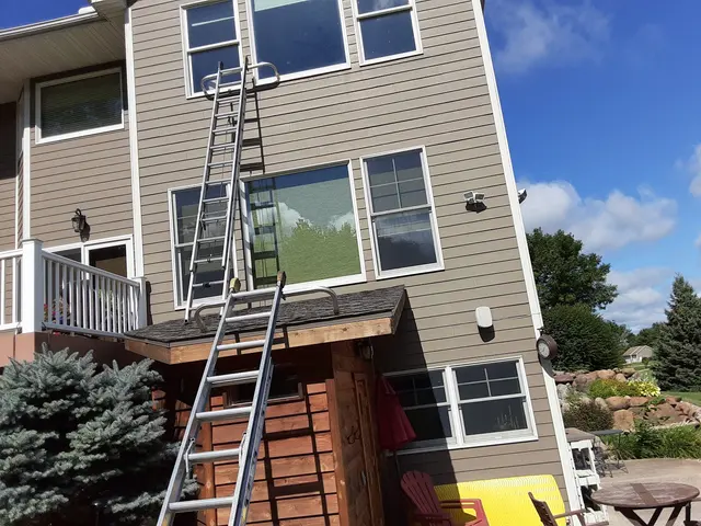 Brad Donahue's Window Cleaning — photo from the business 3
