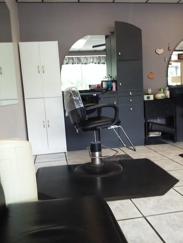 Hair Zone — customer photo 4
