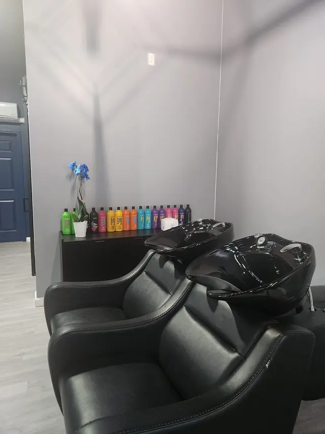 Northern Styles Hair & Lash Co — photo from the business 11