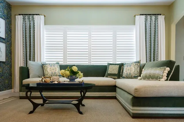 Lloyd Design Team by Decorating Den Interiors — photo from the business 4