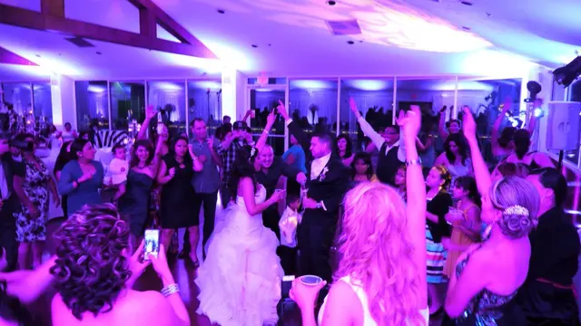 Elegante Entertainment — photo from the business 2