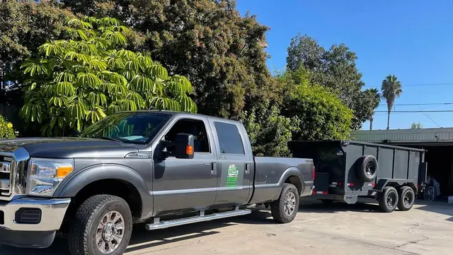 Eastlake Hauling and Junk Removal LLC — photo from the business 1