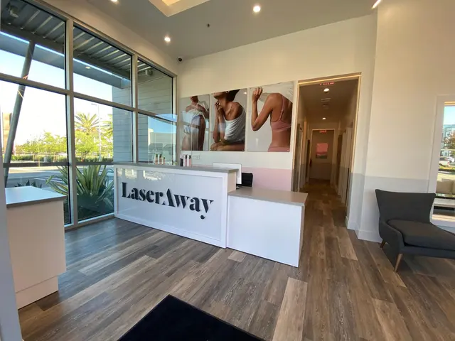 LaserAway Chula Vista — photo from the business 3