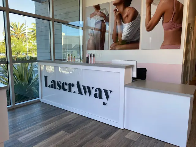 LaserAway Chula Vista — photo from the business 7