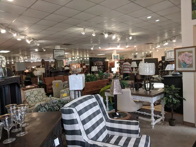 Consign It! Home Interiors — customer photo 11