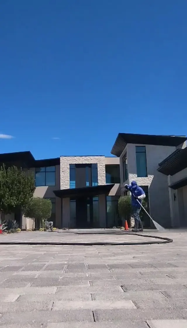 Vegas View Window Cleaning — photo from the business 3