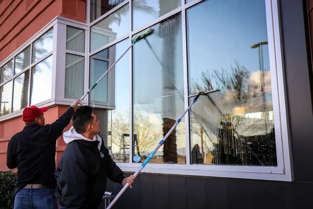 Powell Window Cleaning — photo from the business 2