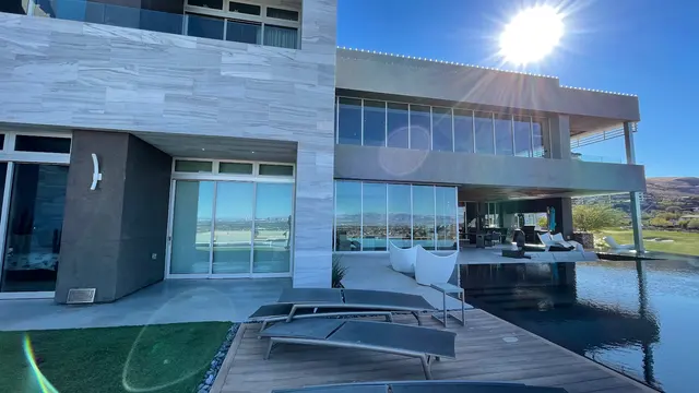 Neon Window Cleaning — photo from the business 8