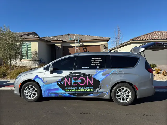 Neon Window Cleaning — customer photo 9