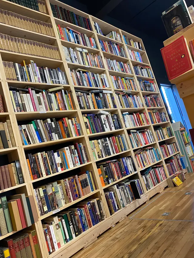 Apparition Books — customer photo 7