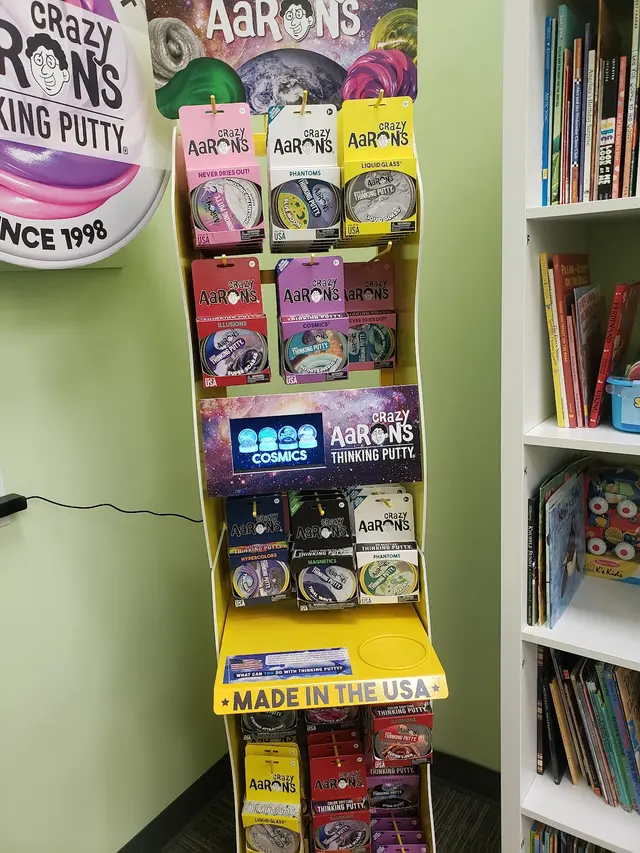 Walls of Books — customer photo 9