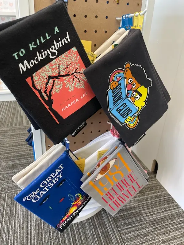 Walls of Books — photo from the business 6