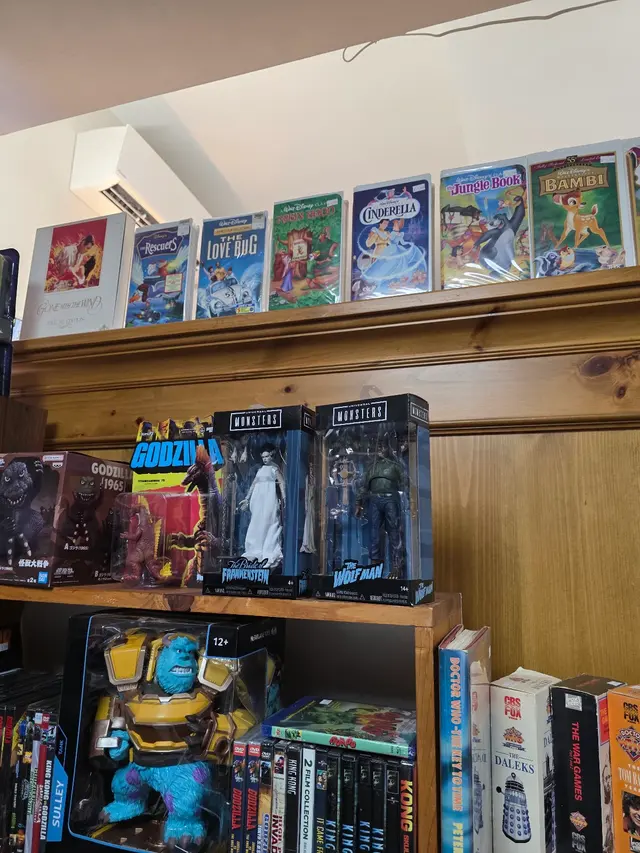 Page Turner Books — customer photo 3