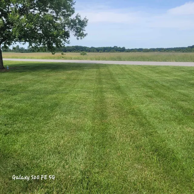 Penn Brothers Lawn and Landscaping LLC — photo from the business 4
