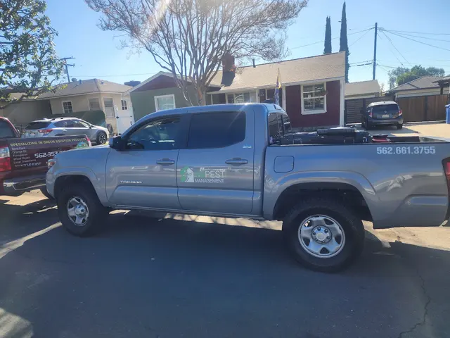 4G PEST MANAGEMENT — customer photo 3