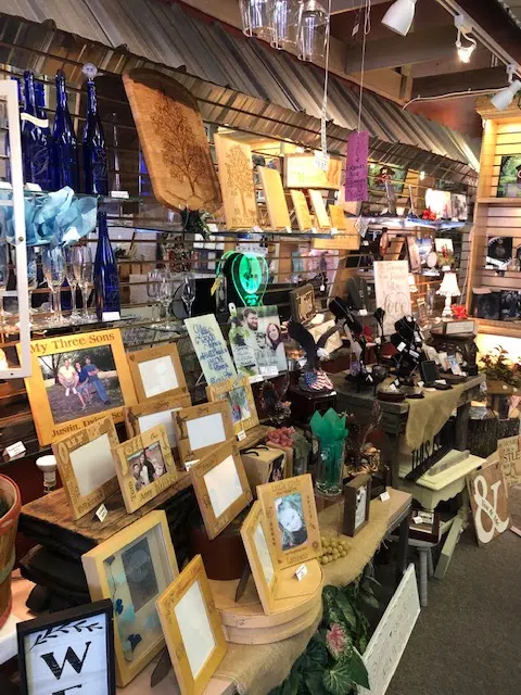 Enchanted Memories Custom Engraving & Unique Gifts — photo from the business 2