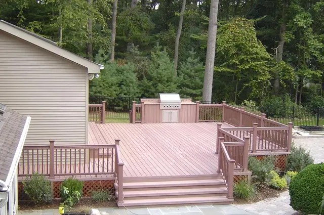 Bend Deck Creations — photo from the business 12