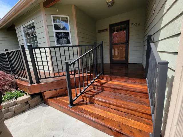 FLM Decks — photo from the business 3