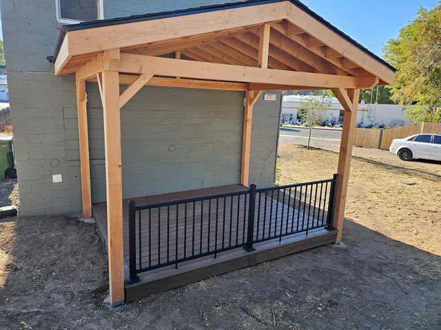 FLM Decks — photo from the business 5