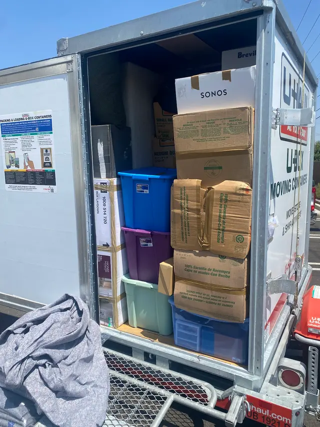 Savior Moving Services — photo from the business 2