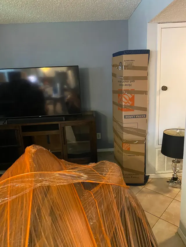 Savior Moving Services — photo from the business 11