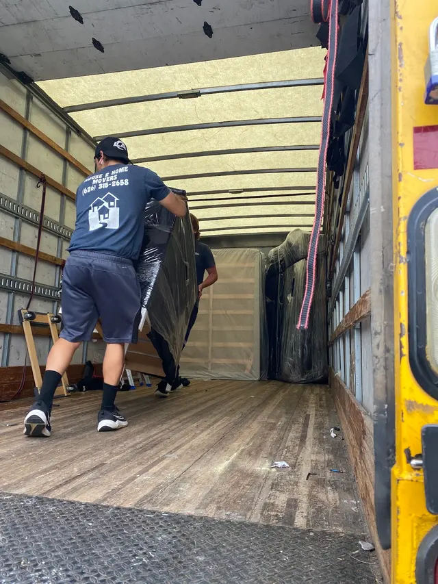 House 2 Home Movers — photo from the business 9