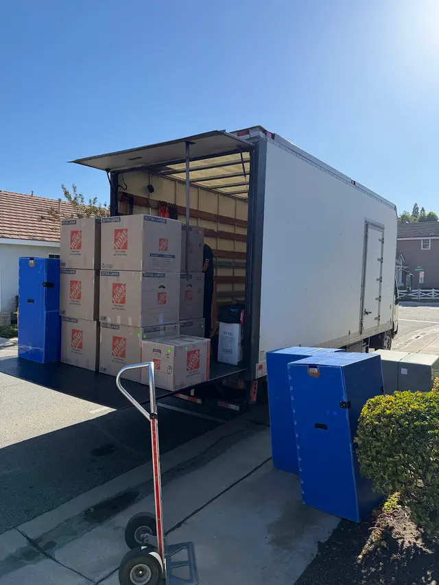Customer photo of work by Fastruck Moving Company, from Minglei Hua's review