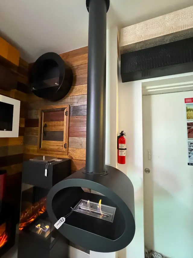 Empire Flame fireplace and mantel — photo from the business 4