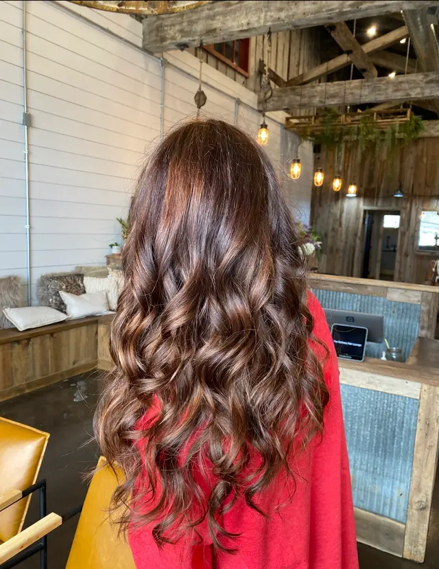 The Refinery Hair Lounge — photo from the business 7