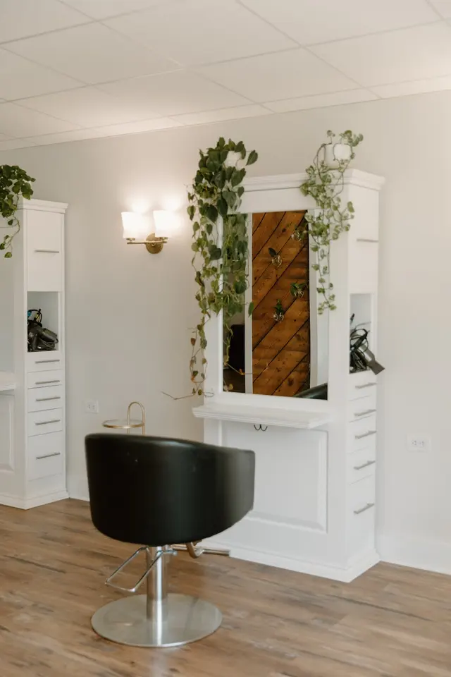 Pothos Hair & Co. — photo from the business 2