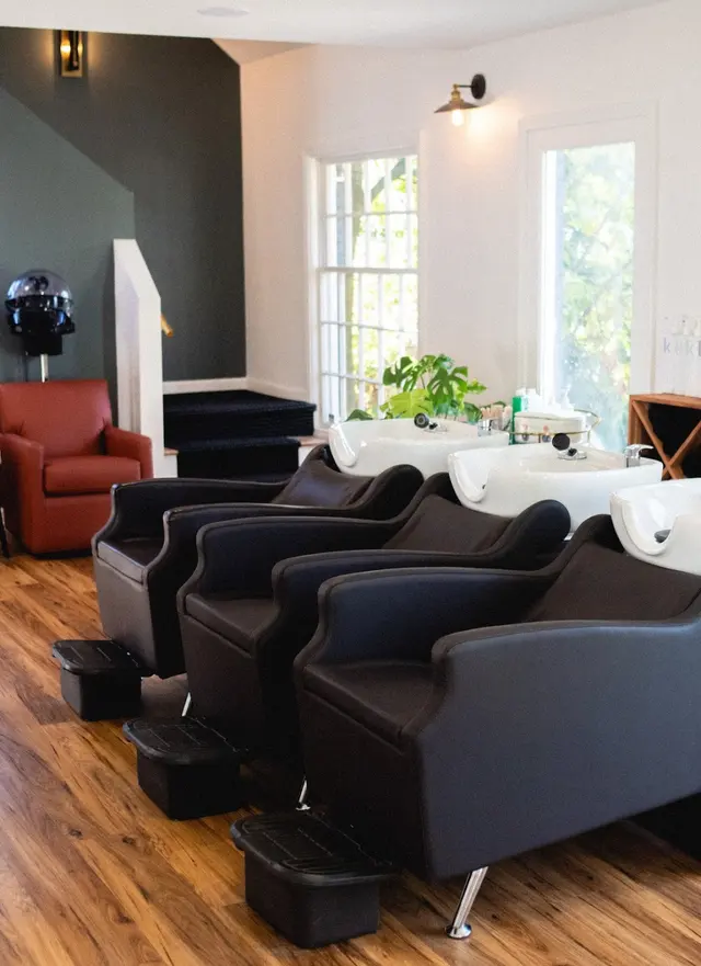 Honeycomb Salon — photo from the business 2
