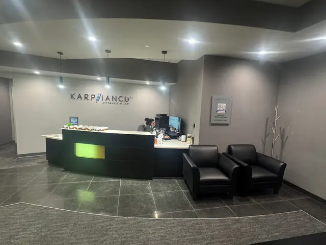 Karp & Iancu, S.C. Milwaukee Family & Divorce Lawyers — photo from the business 3