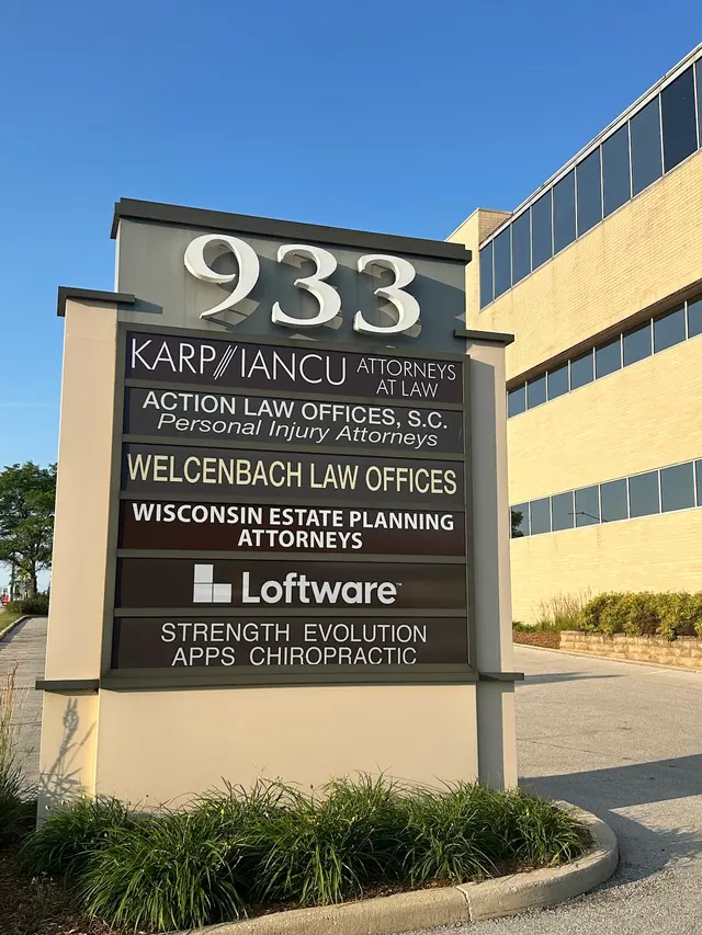 Karp & Iancu, S.C. Milwaukee Family & Divorce Lawyers — photo from the business 8