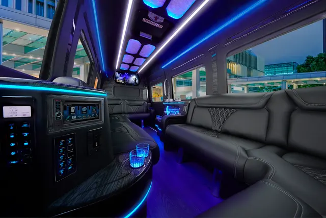 Regal Carriage Limousine & Transportation — photo from the business 2