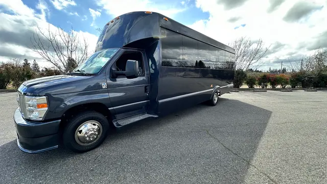 Regal Carriage Limousine & Transportation — photo from the business 5