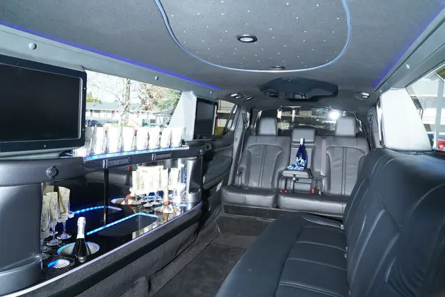 Bluebird Limo Inc — photo from the business 6