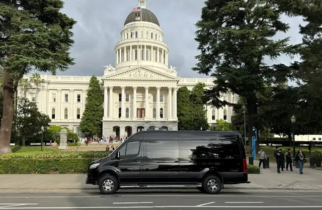 Capital Limousine Inc — photo from the business 3