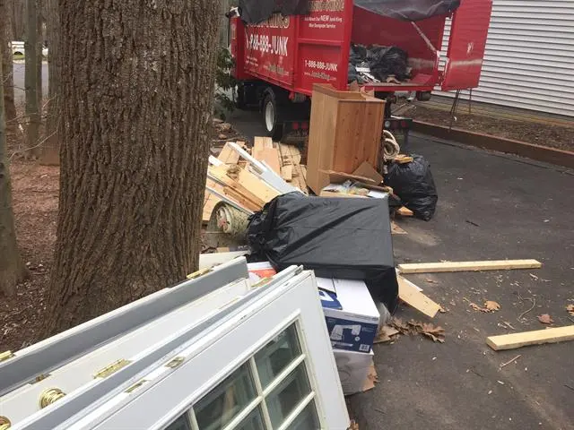 Junk King Greenville — photo from the business 6