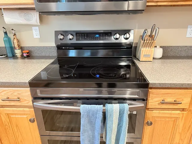 Busy Beez Cleaning — customer photo 4
