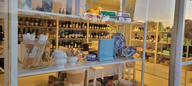 Maison Fox Natural Wine Bar — customer photo 6