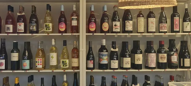 Maison Fox Natural Wine Bar — customer photo 10