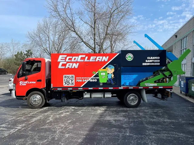 EcoClean Can | Clean Cans & Powerwashing — photo from the business 3