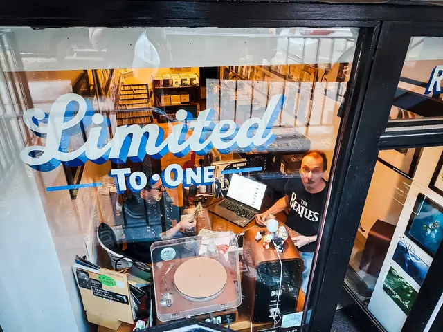 Limited to One Record Shop — customer photo 3