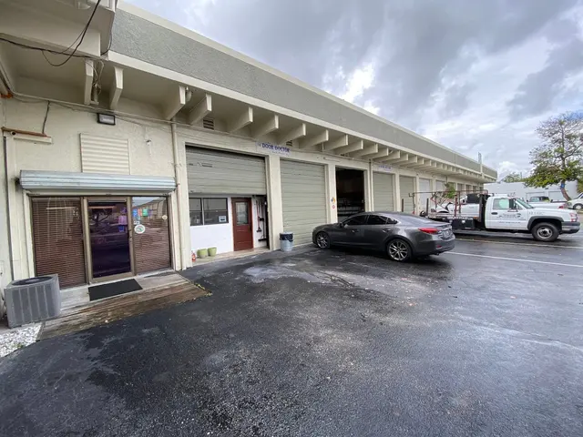 The Door Doctor of South Florida, Inc. — photo from the business 1