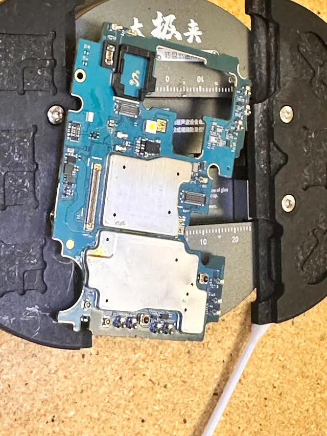 Extreme Phone Repair — photo from the business 9