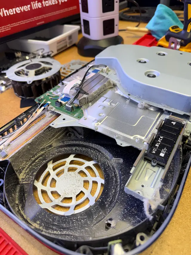 Extreme Phone Repair — photo from the business 7
