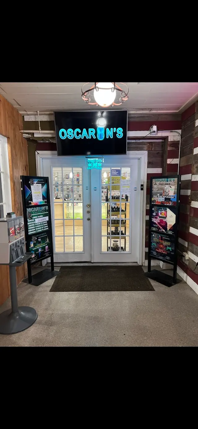 Oscarin’s Computer 2 — photo from the business 4
