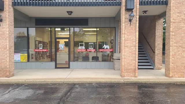 GADGET'S ER. — photo from the business 3