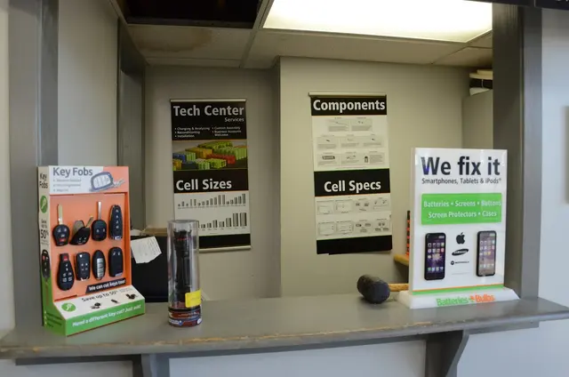 Batteries Plus Phone Repair — customer photo 11